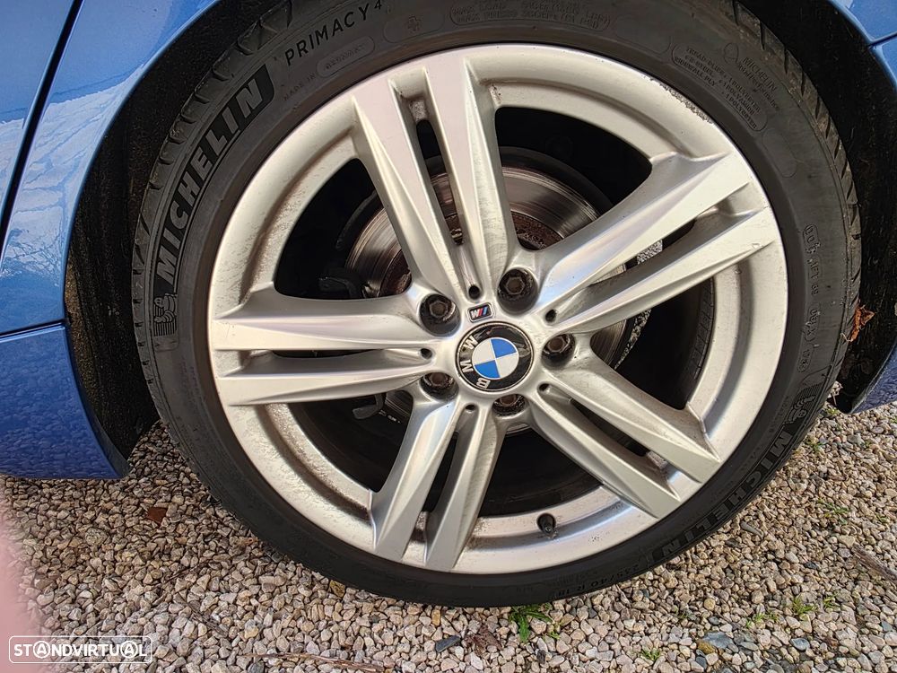 BMW 125 d Pack M - 17