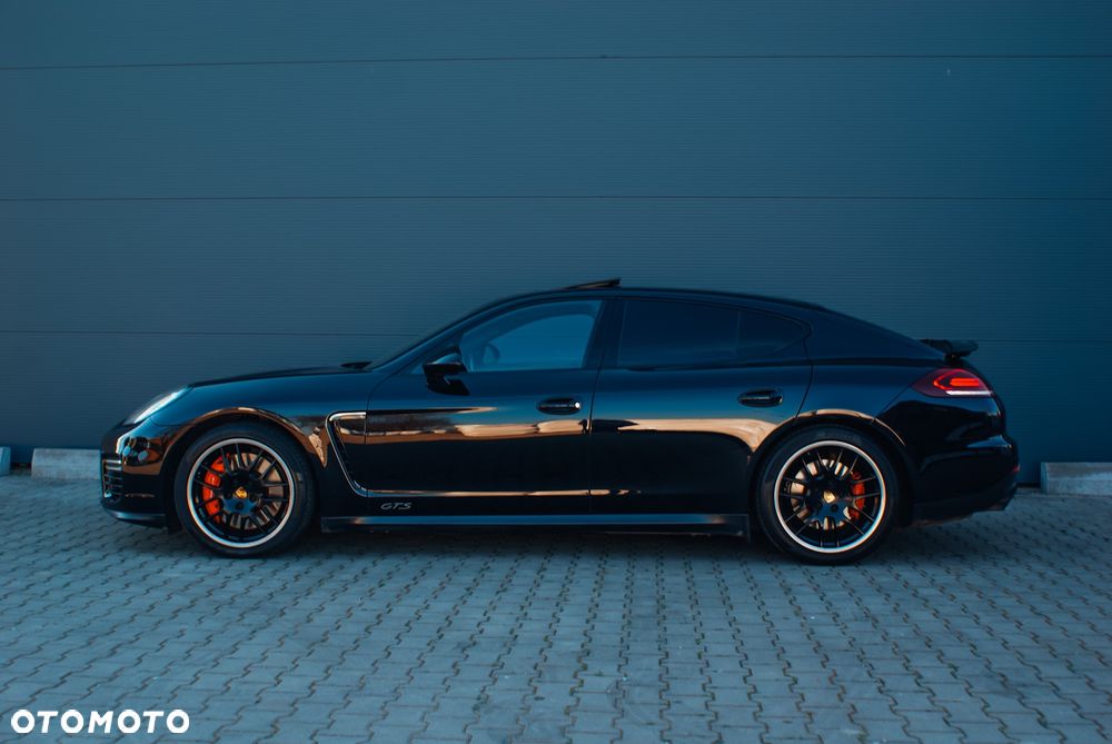 Porsche Panamera GTS - 10