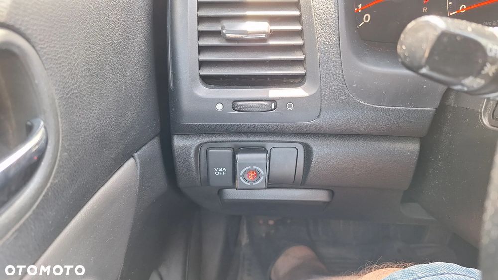 Honda Accord 2.4 Executive - 12