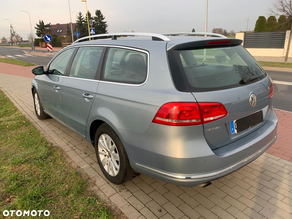 Volkswagen Passat Variant 1.6 TDI BlueMotion Technology Trendline - 10