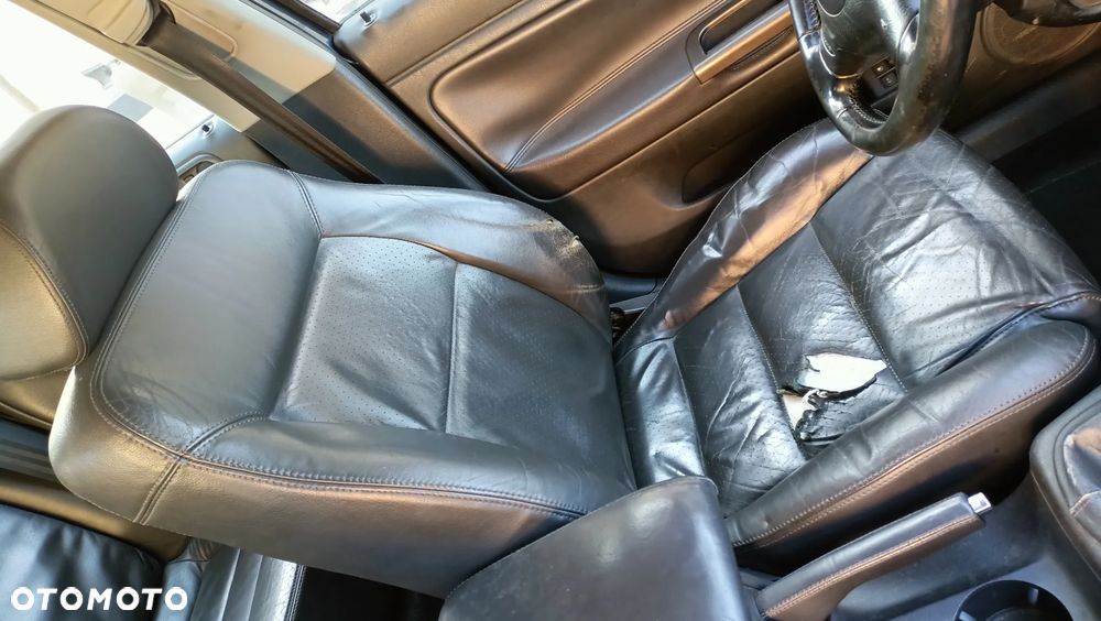 Volkswagen Passat 2.5 TDI 4Mot Highline - 13