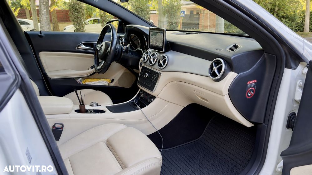 Mercedes-Benz CLA 200 - 7