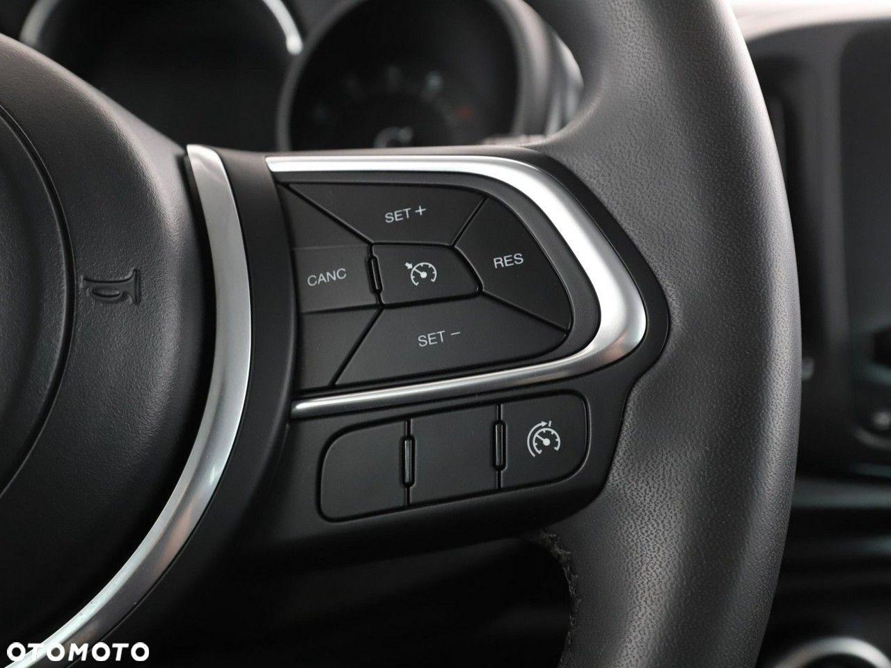 Fiat 500L 1.4 16V Sport - 28