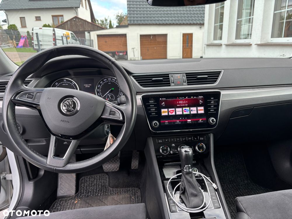 Skoda Superb 2.0 TDI DSG Style - 12