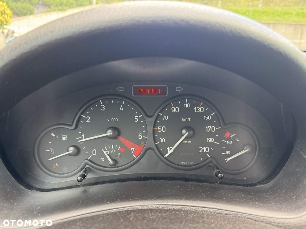 Peugeot 206 CC - 5