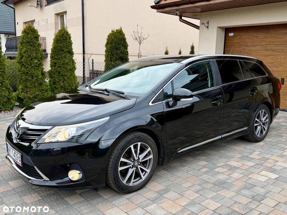 Toyota Avensis 1.8 Sol NAVI - 10