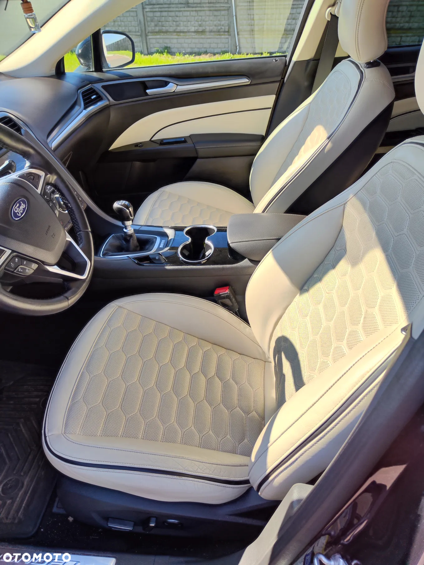 Ford Mondeo 2.0 TDCi ST-Line - 11