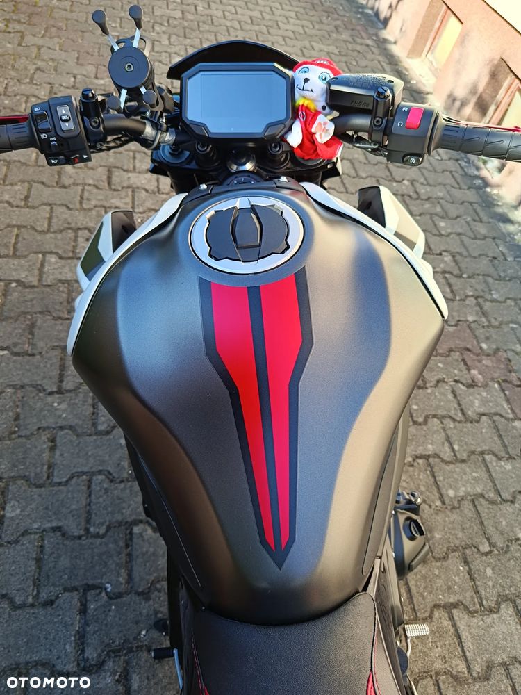 Kawasaki Z 900 - 7