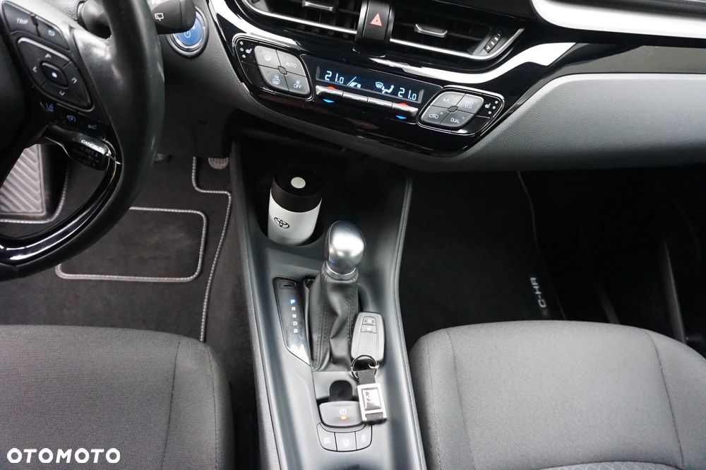 Toyota C-HR 1.8 Hybrid GPF Style - 34