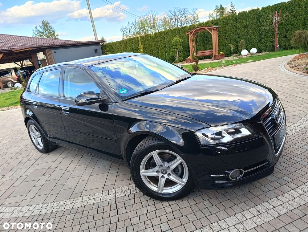Audi A3 Sportback 2.0 TDI Ambiente - 6