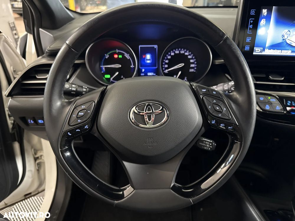 Toyota C-HR - 17