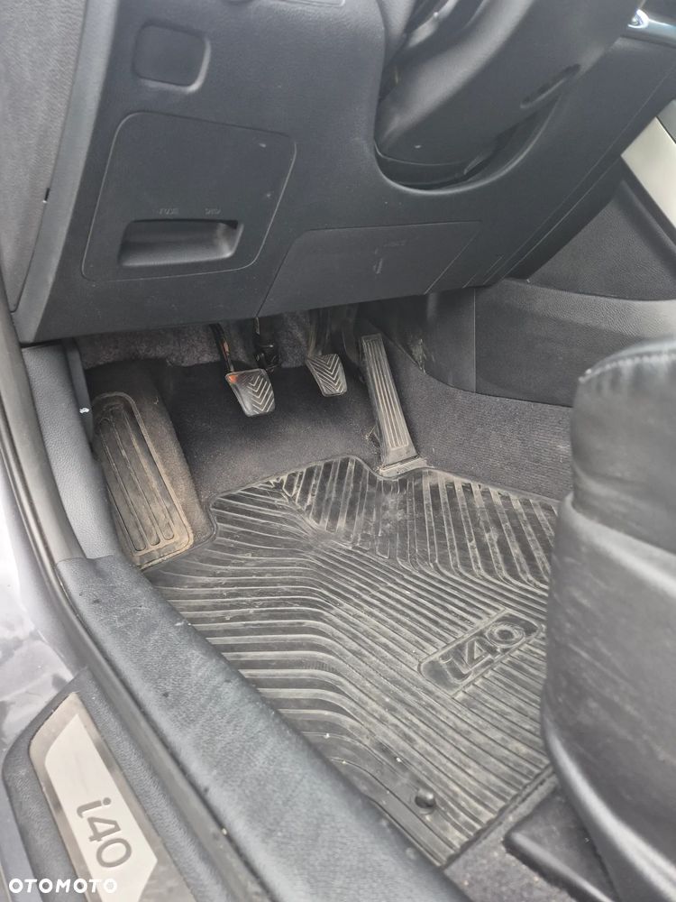 Hyundai i40 Kombi blue 1.7 CRDi Family+ - 12