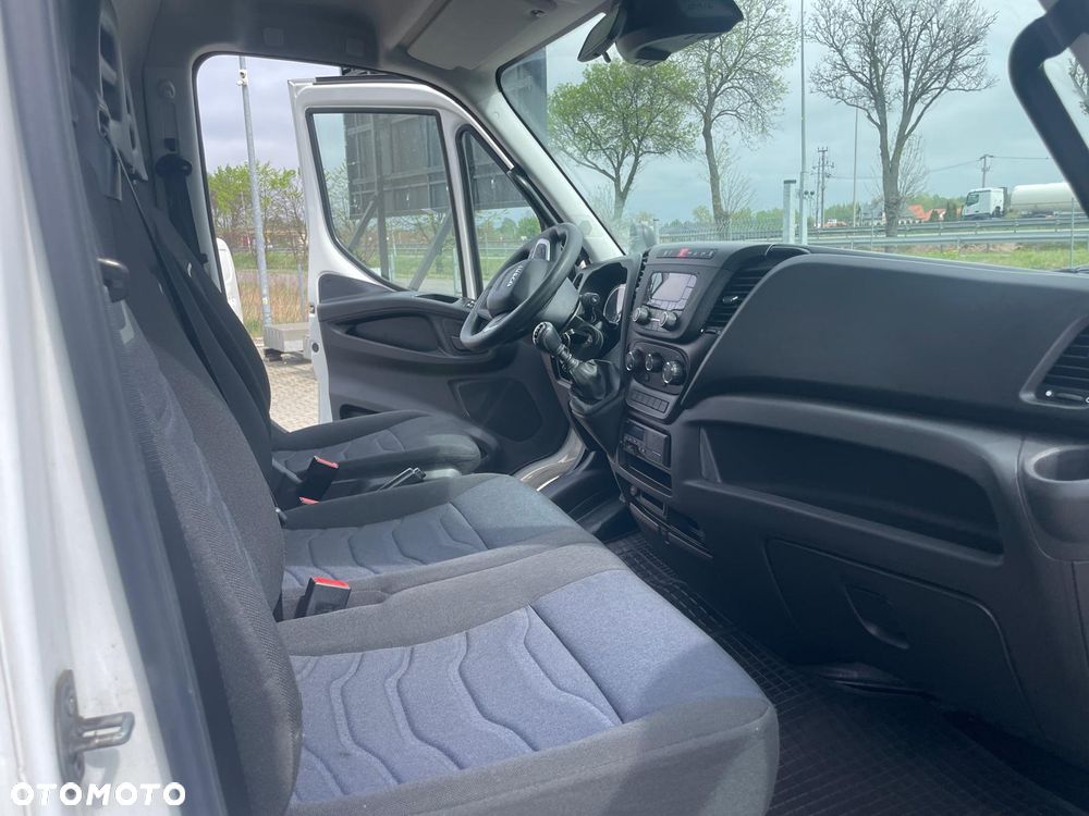 Iveco 70C18 Chłodnia 8EP Agregat Thermo King Winda 1000KG - 19