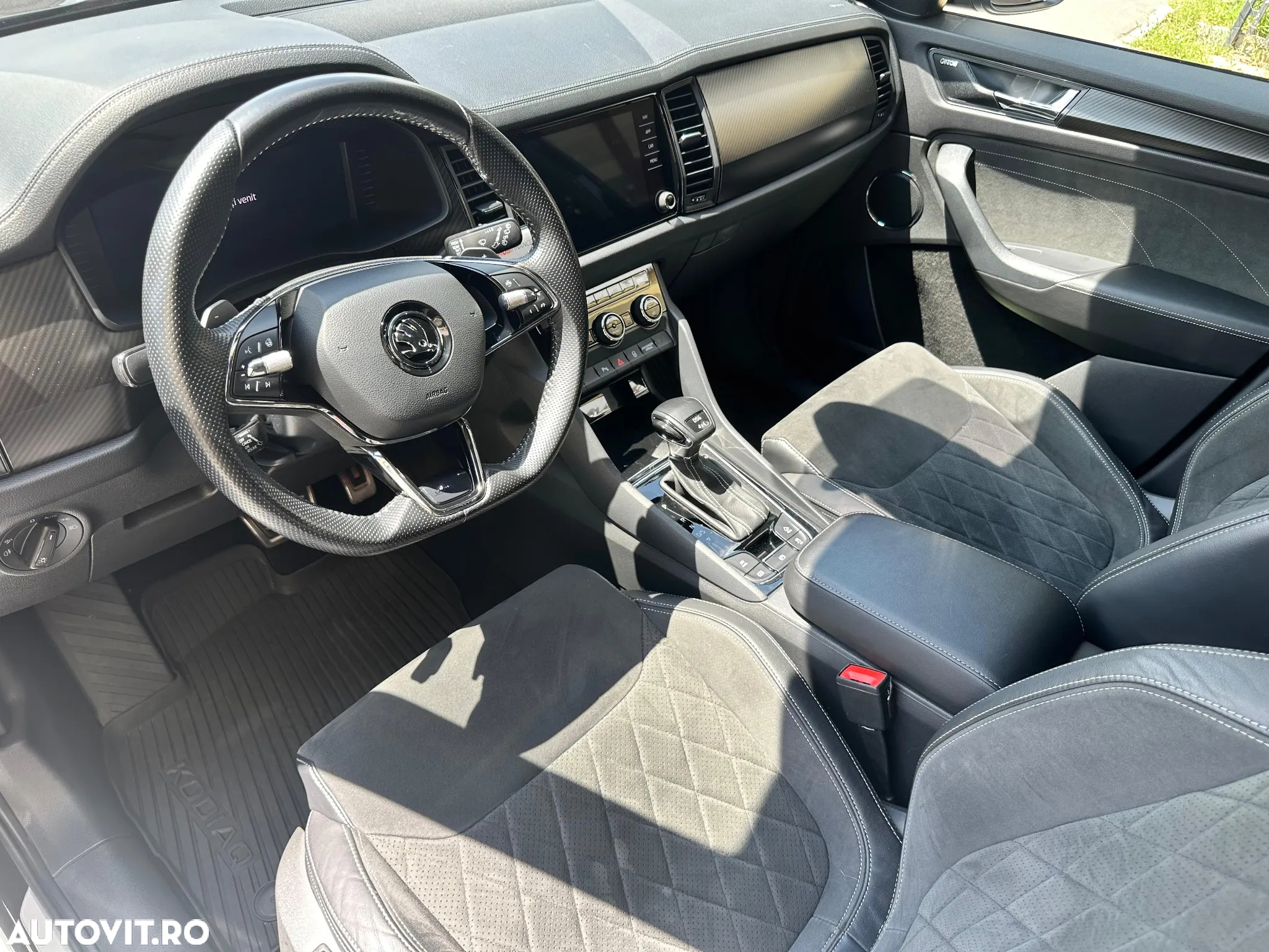 Skoda Kodiaq 2.0 TDI 4X4 DSG SportLine - 9