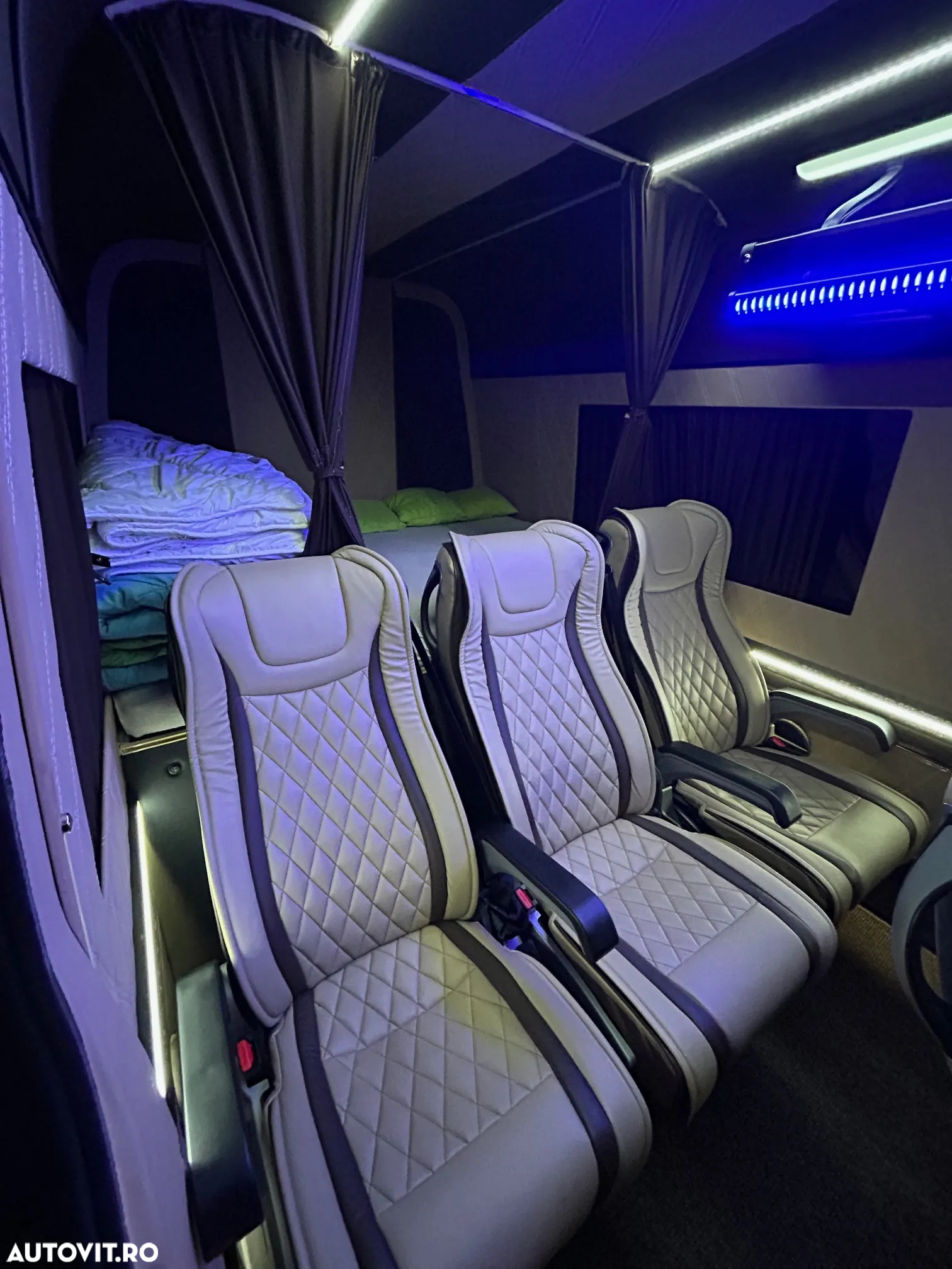 Mercedes-Benz Sprinter 319 CDI (BlueTec) 906.231 7G-TRONIC Plus - 11