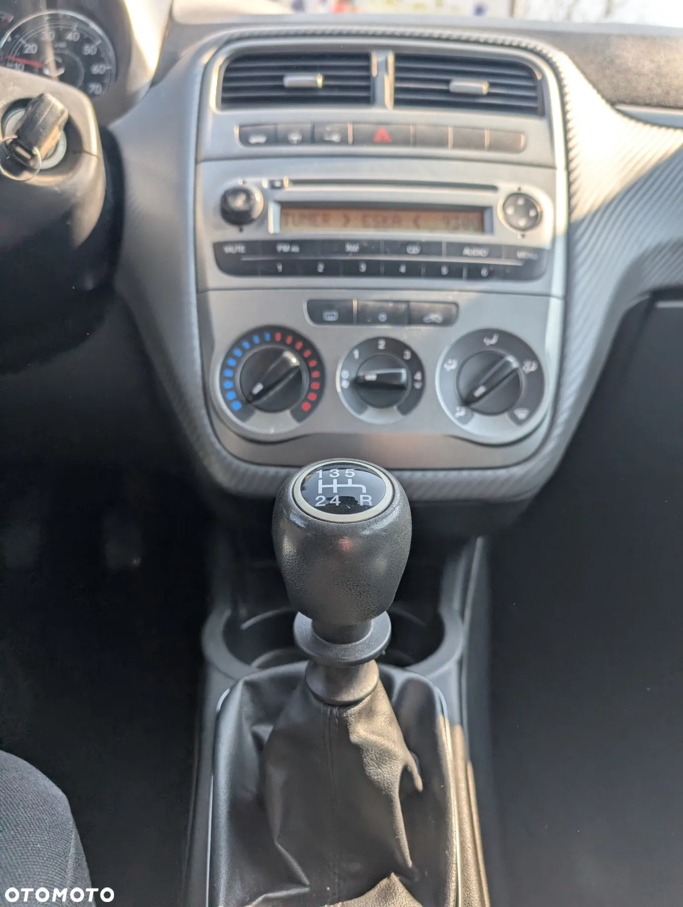 Fiat Grande Punto - 8