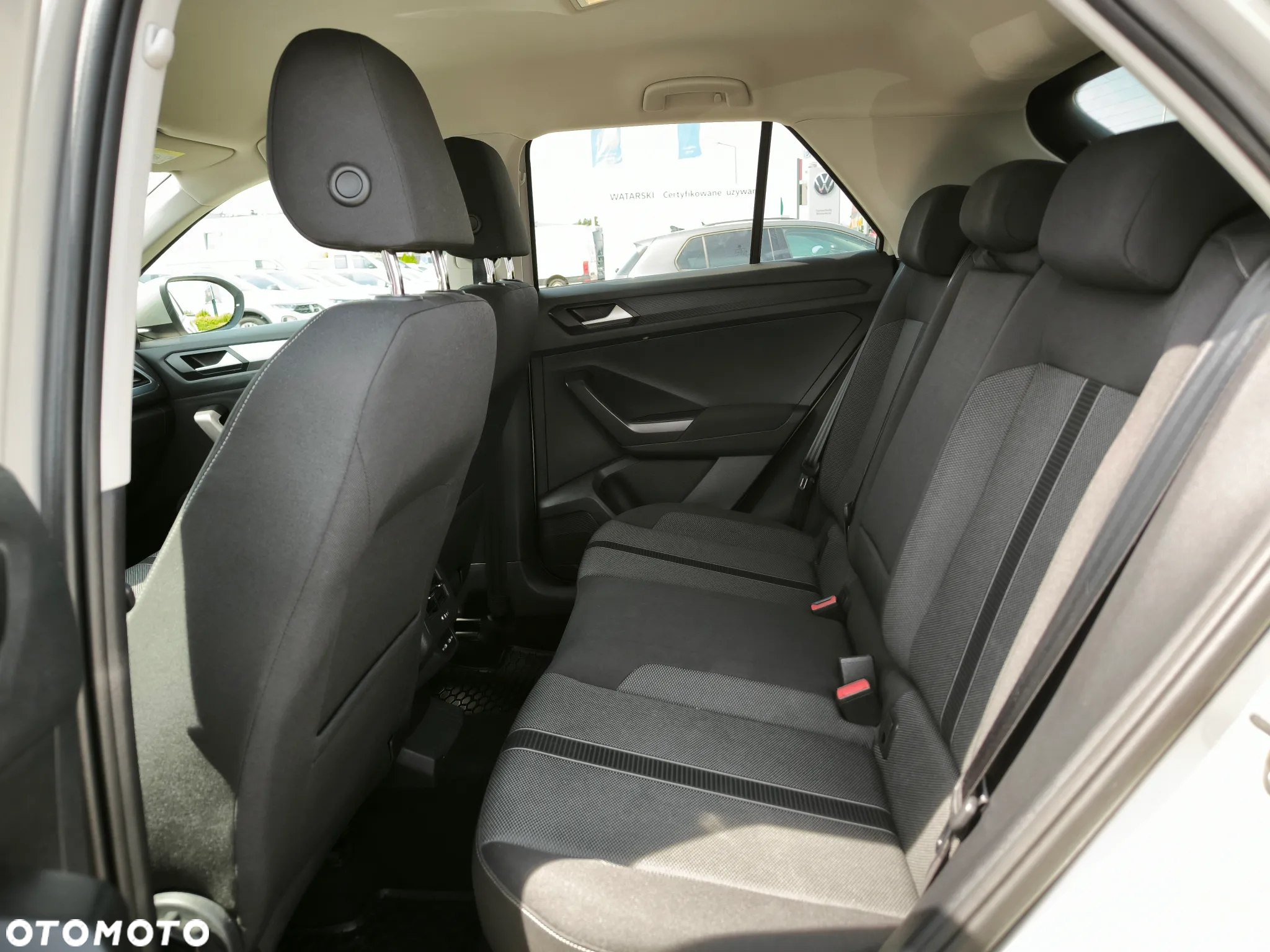 Volkswagen T-Roc 1.5 TSI Life DSG - 15