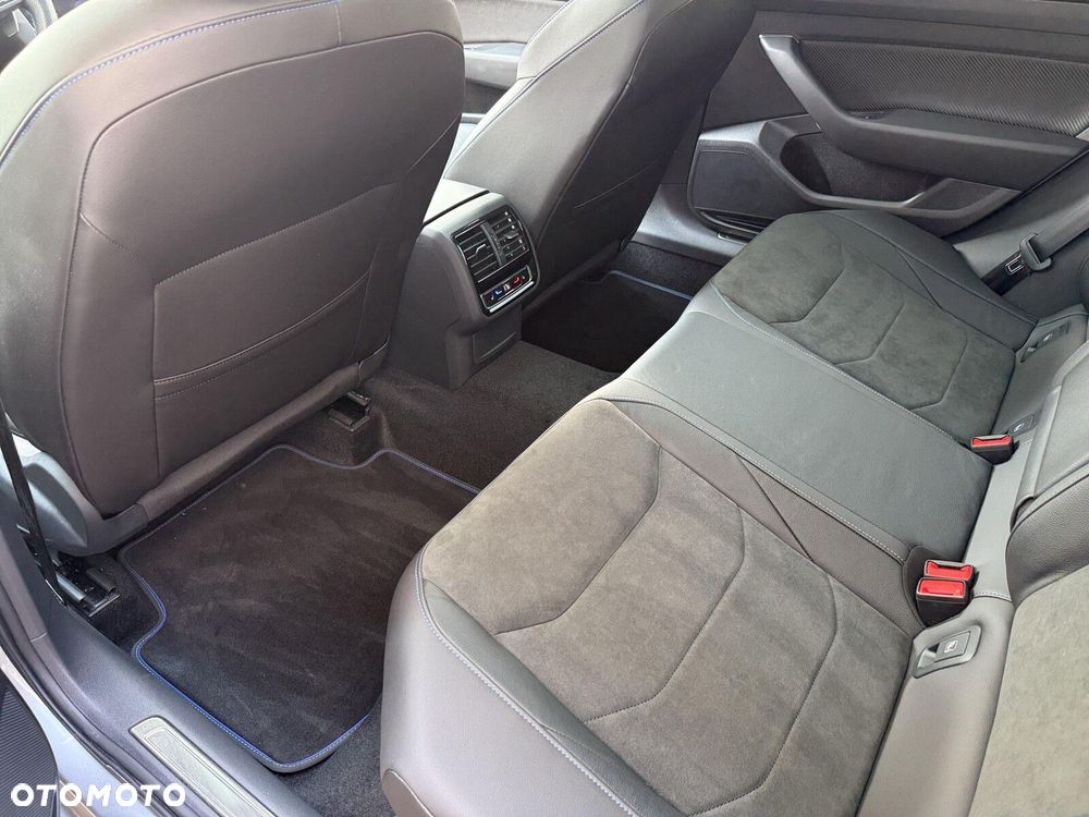 Volkswagen Arteon 2.0 TSI 4Motion R DSG - 14