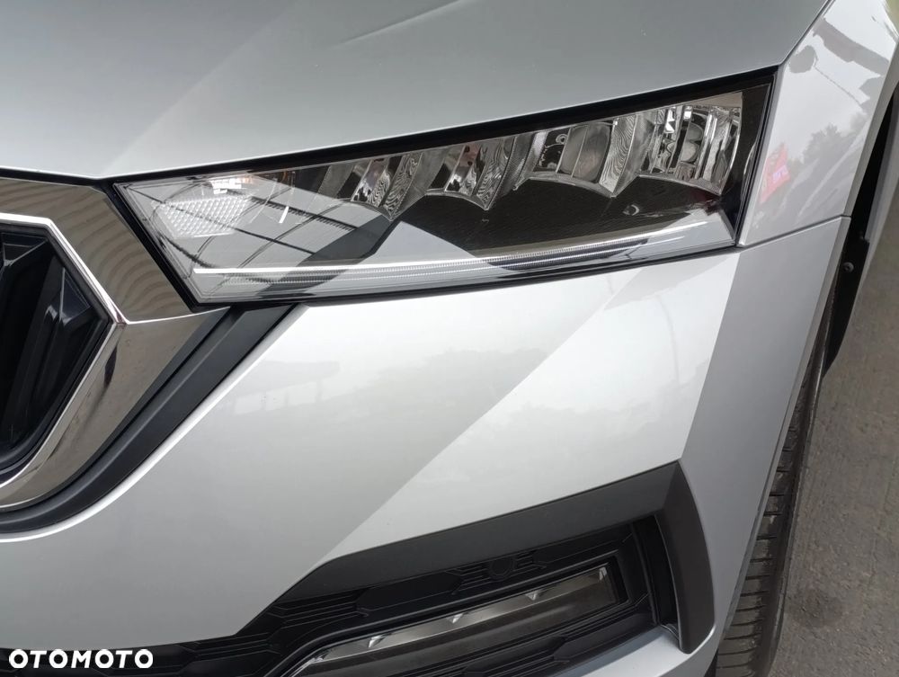 Skoda Octavia 1.5 TSI ACT Ambition - 25