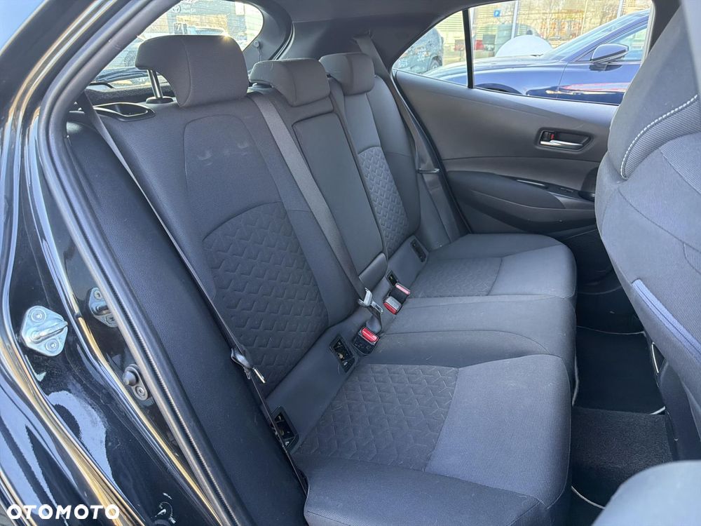 Toyota Corolla 2.0 Hybrid Comfort - 21