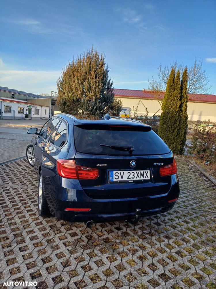 BMW Seria 3 318d xDrive - 13