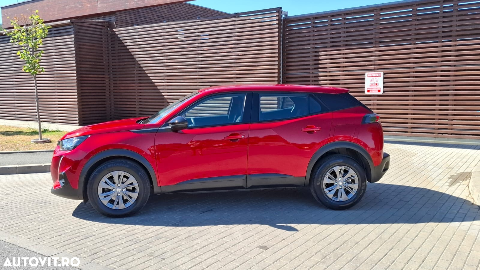 Peugeot 2008 1.2 PureTech EAT8 STT Active Pack - 8