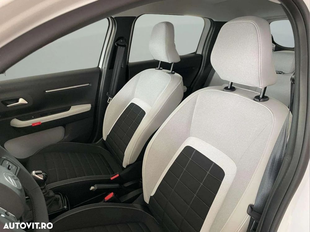 Citroën C3 1.2 PureTech 100 S&S BVM6 PLUS - 11