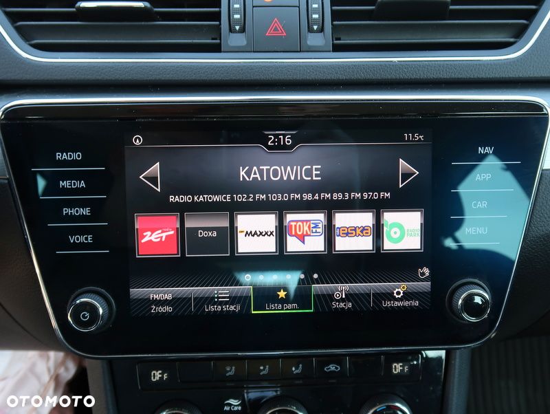Skoda Superb 2.0 TDI SCR Ambition DSG - 17