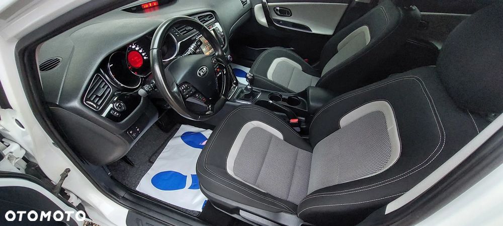 Kia Ceed 1.4 CVVT ISG Spirit - 19