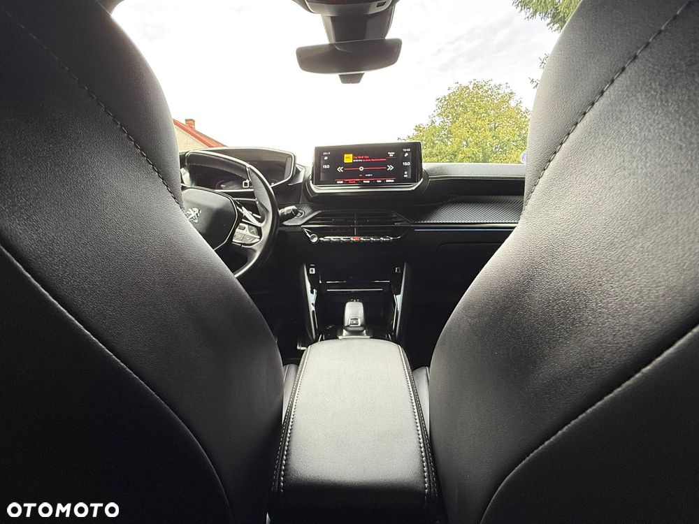 Peugeot 2008 PureTech 130 EAT8 GT Pack - 20