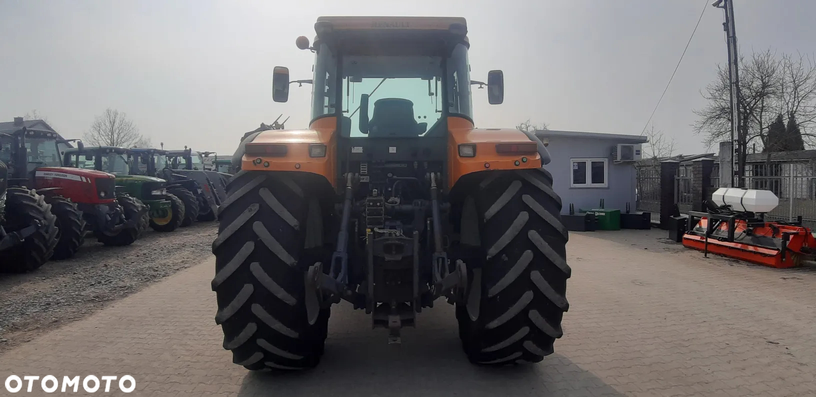 Renault Ares 725 RZ - 5