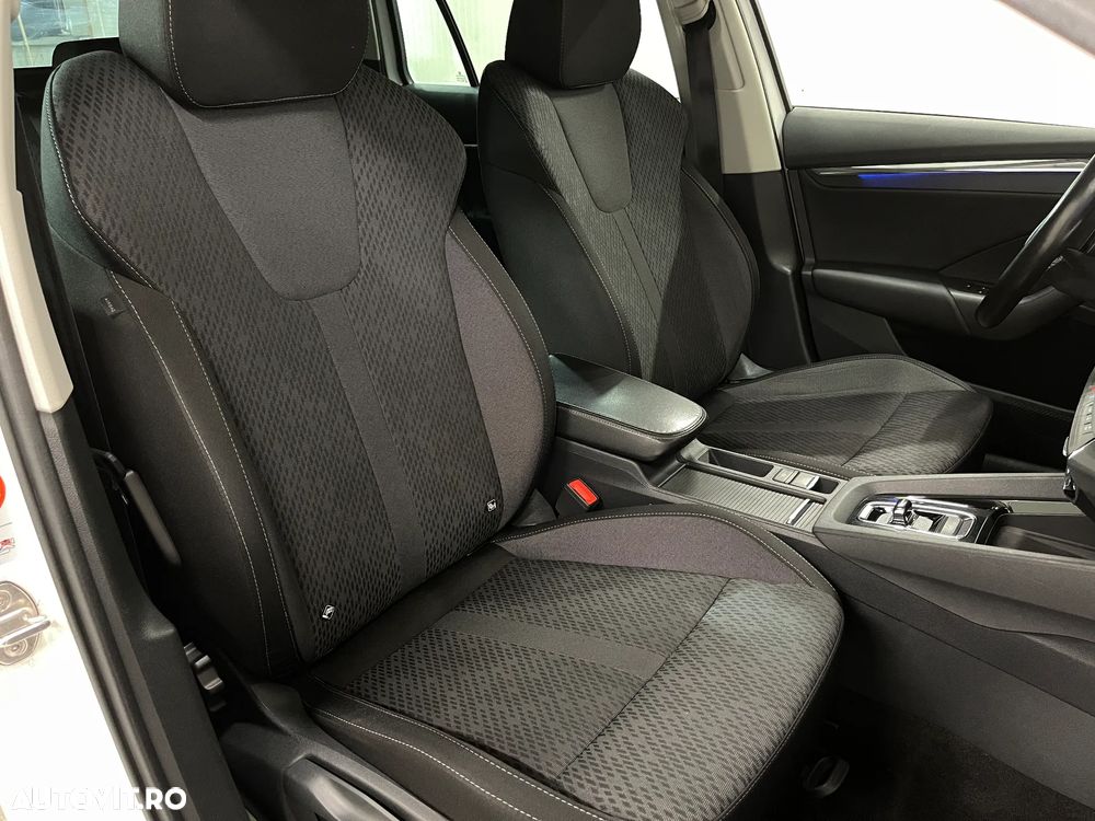 Skoda Octavia 2.0 TDI DSG Style - 10