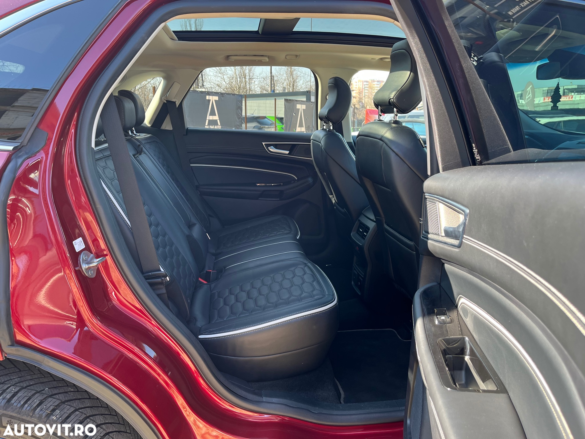 Ford Edge 2.0 Panther A8 AWD Vignale - 13