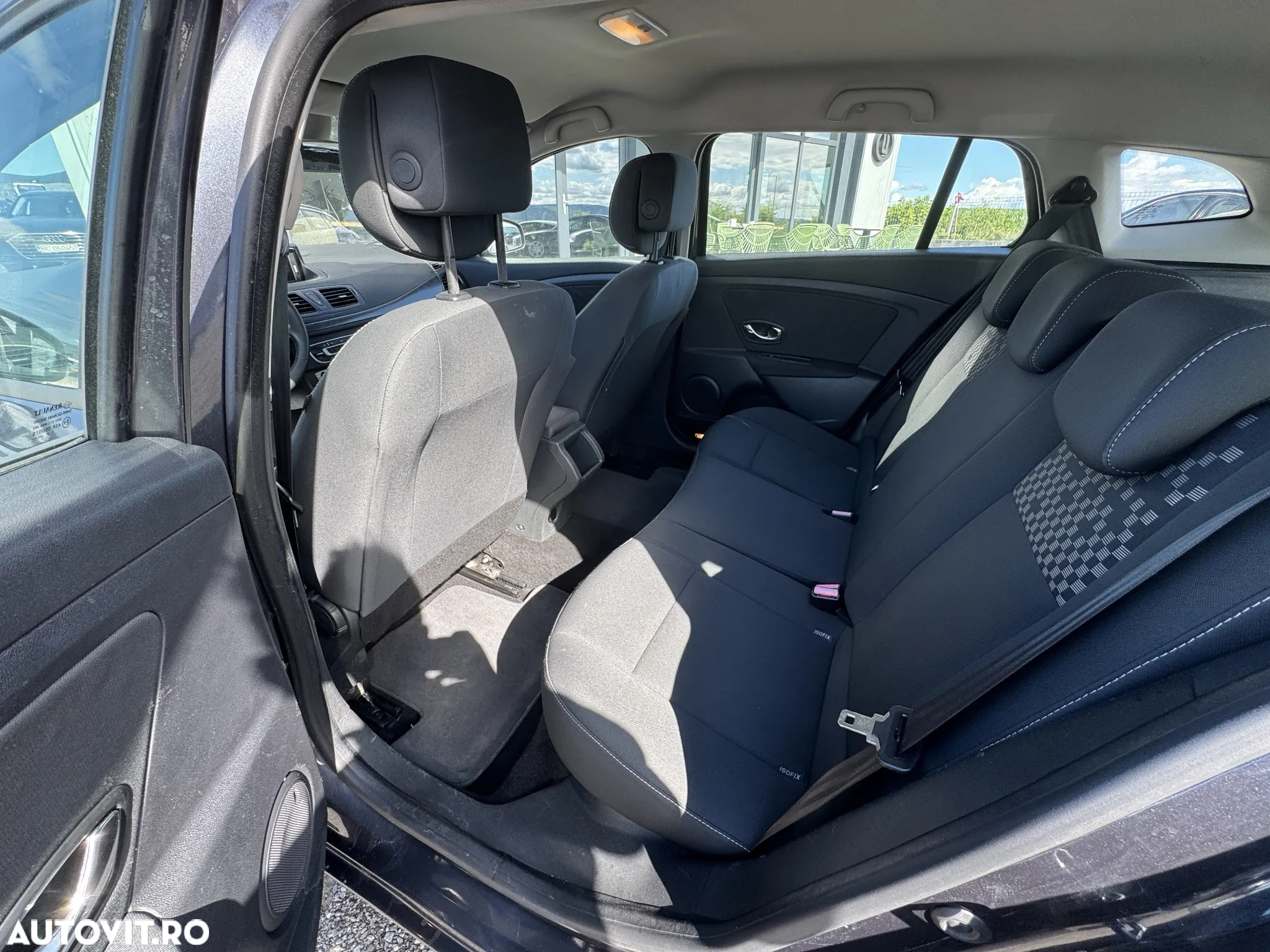 Renault Megane dCi 110 FAP EDC Paris Business - 16