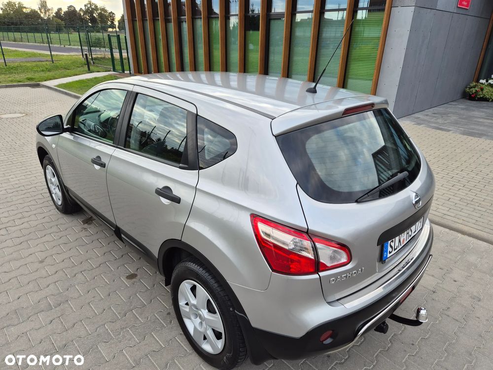 Nissan Qashqai 1.6 360 - 17