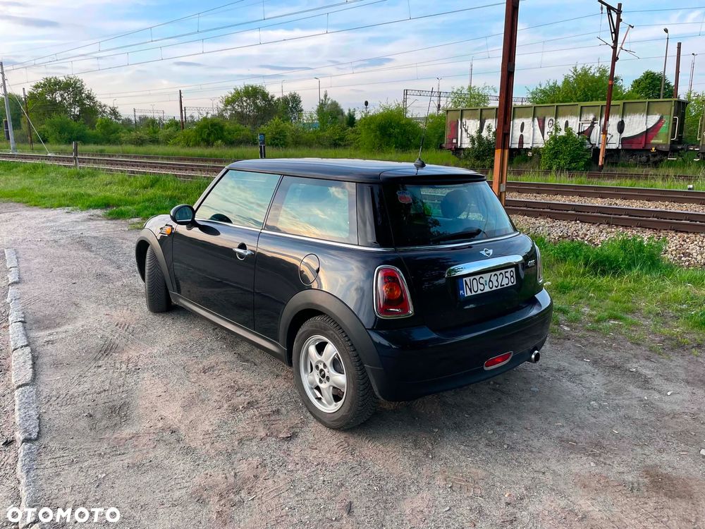 MINI ONE - 3