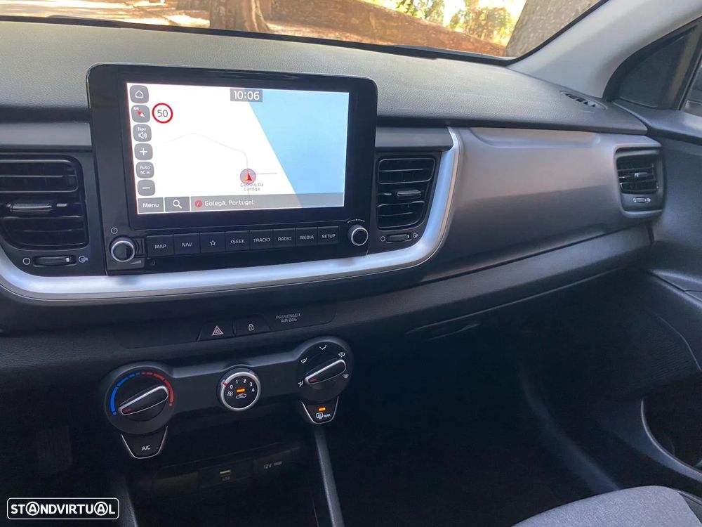 Kia Stonic 1.2 MPi Dynamic - 21