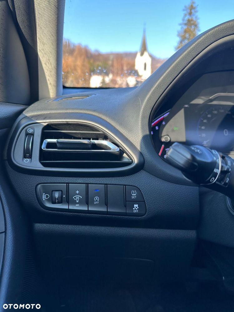 Hyundai i30 1.6 CRDI Premium - 12