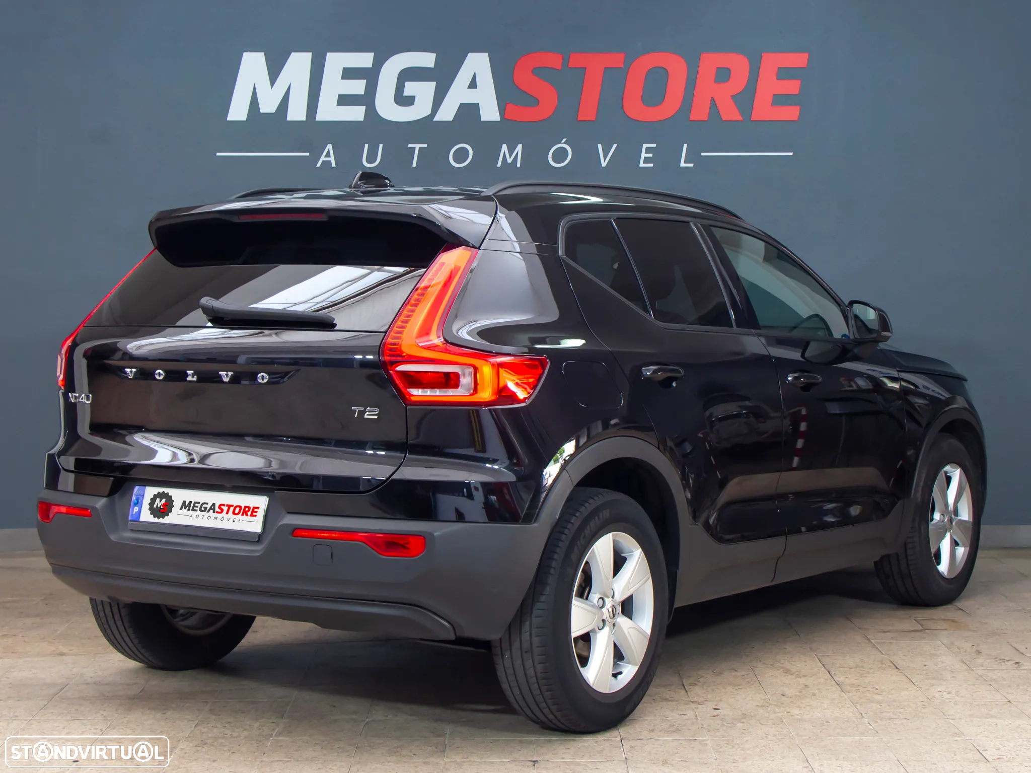 Volvo XC 40 1.5 T2 Momentum Core - 7