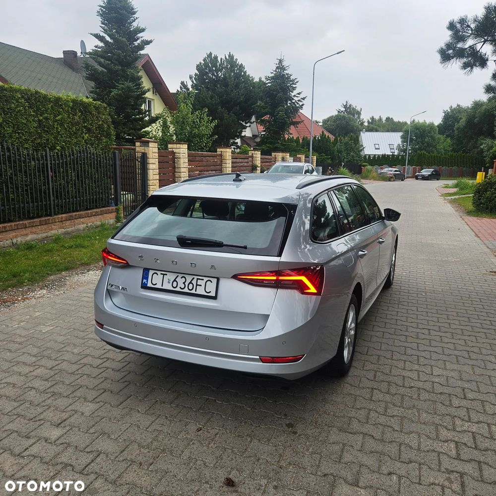 Skoda Octavia 1.0 TSI e-Tec Ambition DSG - 4