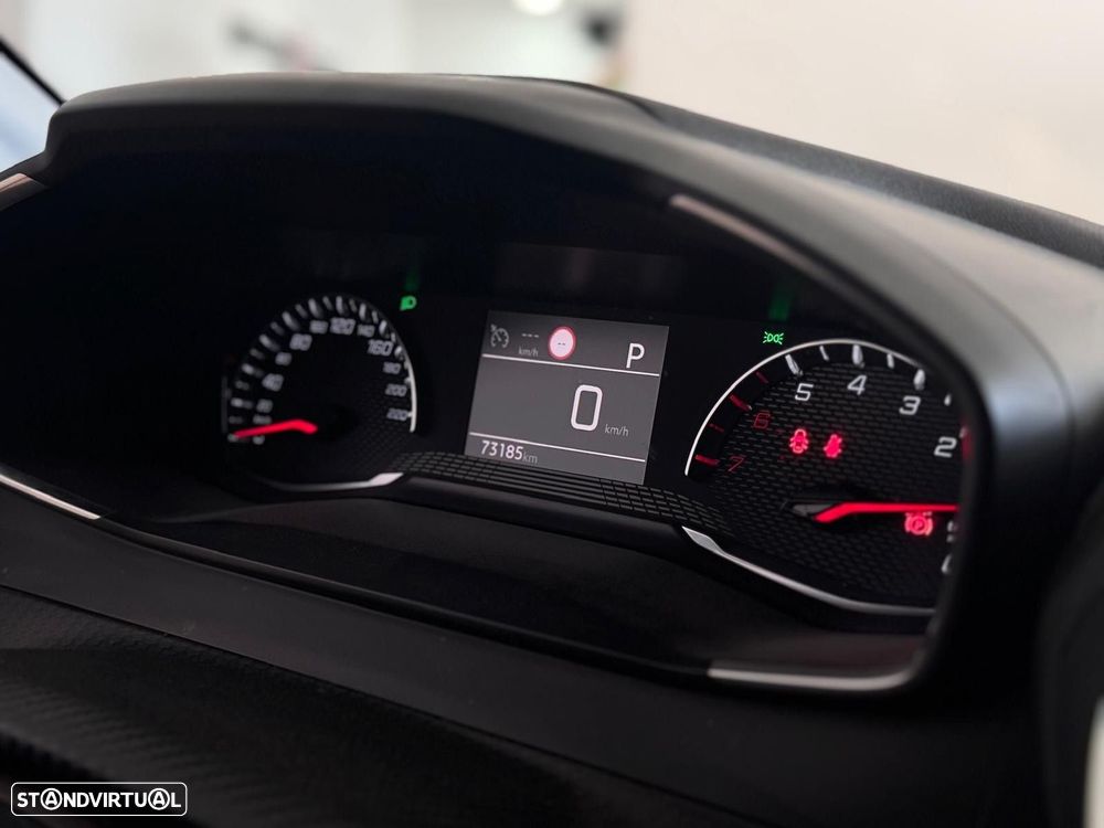Peugeot 208 1.2 PureTech Allure Pack EAT8 - 10