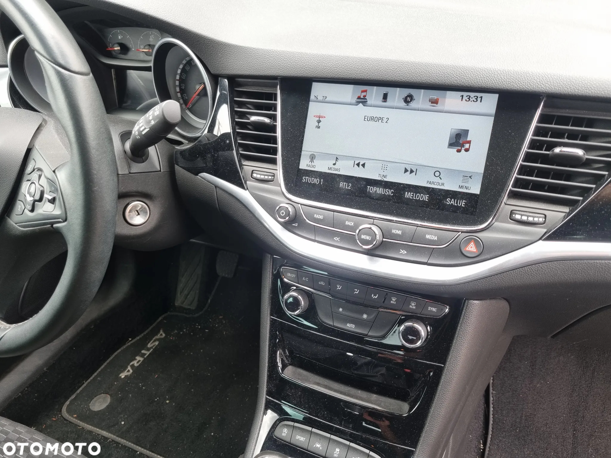 Opel Astra IV 1.6 CDTI Cosmo - 21