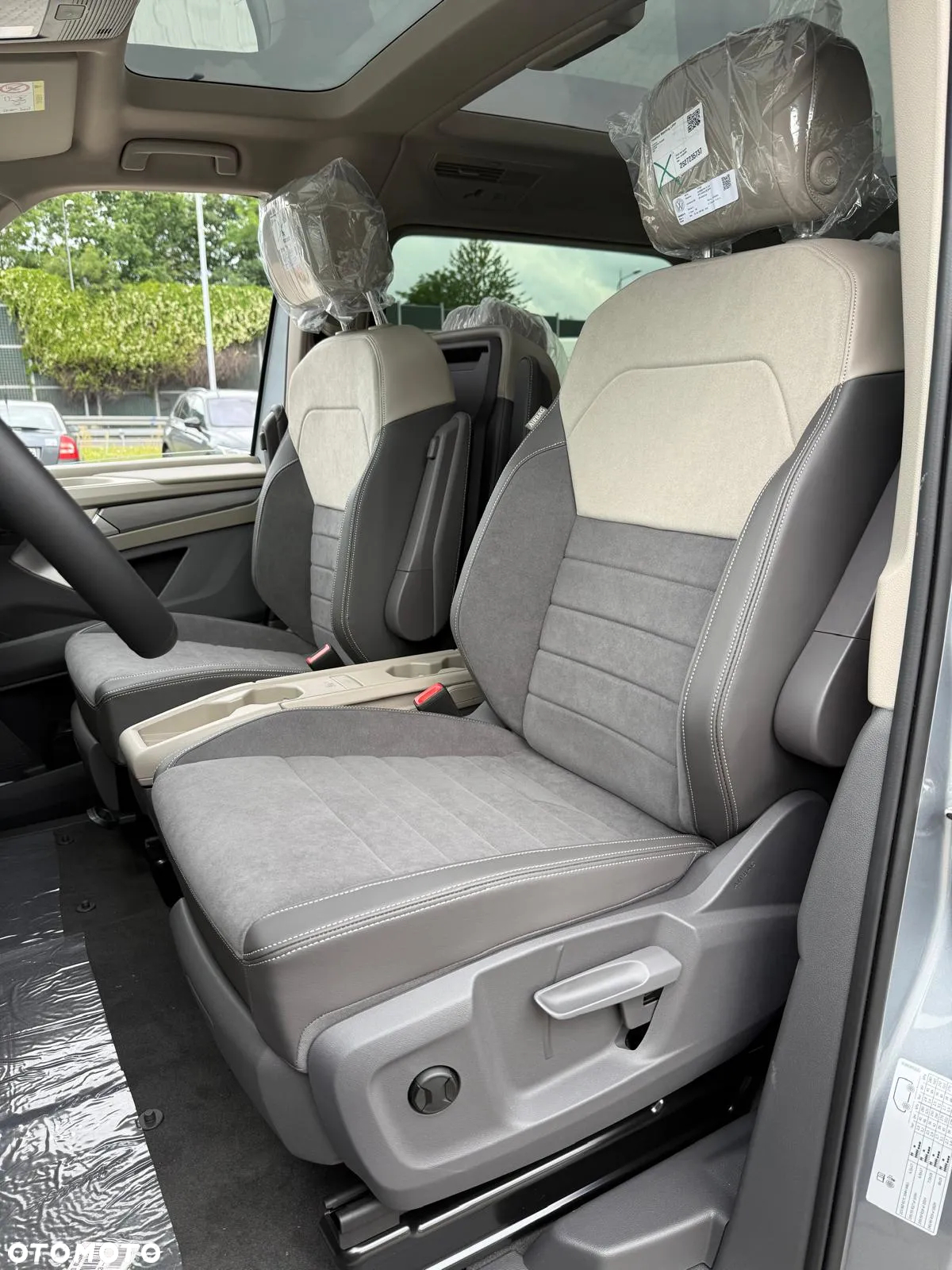 Volkswagen Multivan 1.5 eHybrid PHEV 4Motion L2 Edition DSG - 10