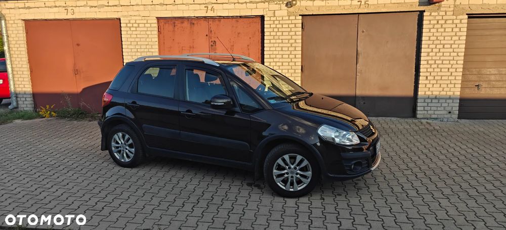 Suzuki SX4 1.6 Explore 4WD - 3
