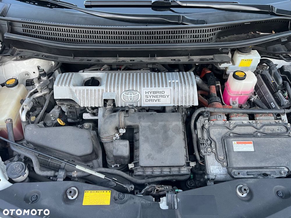 Toyota Prius+ (Hybrid) Comfort - 10