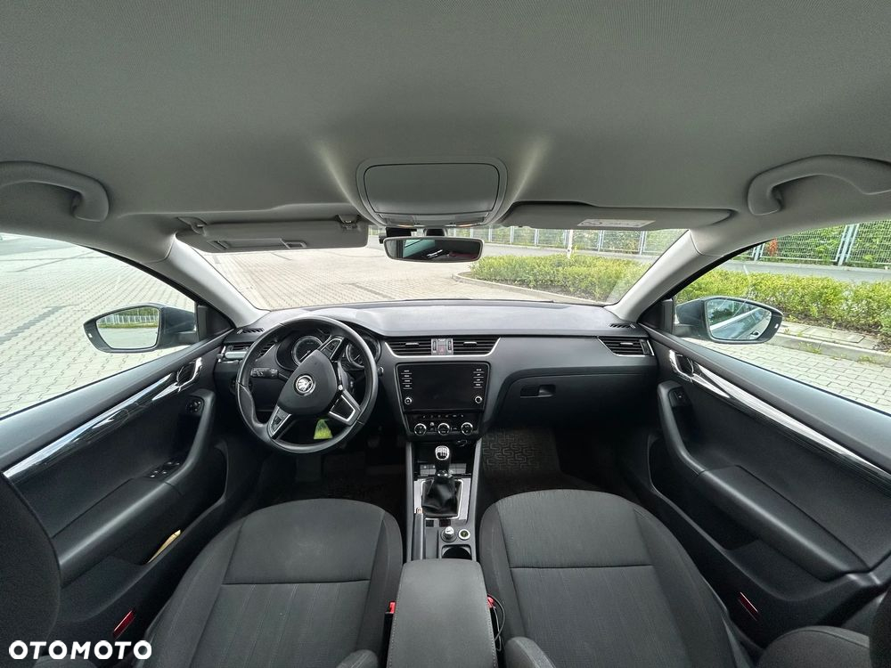 Skoda Octavia 1.5 TSI ACT Style - 8