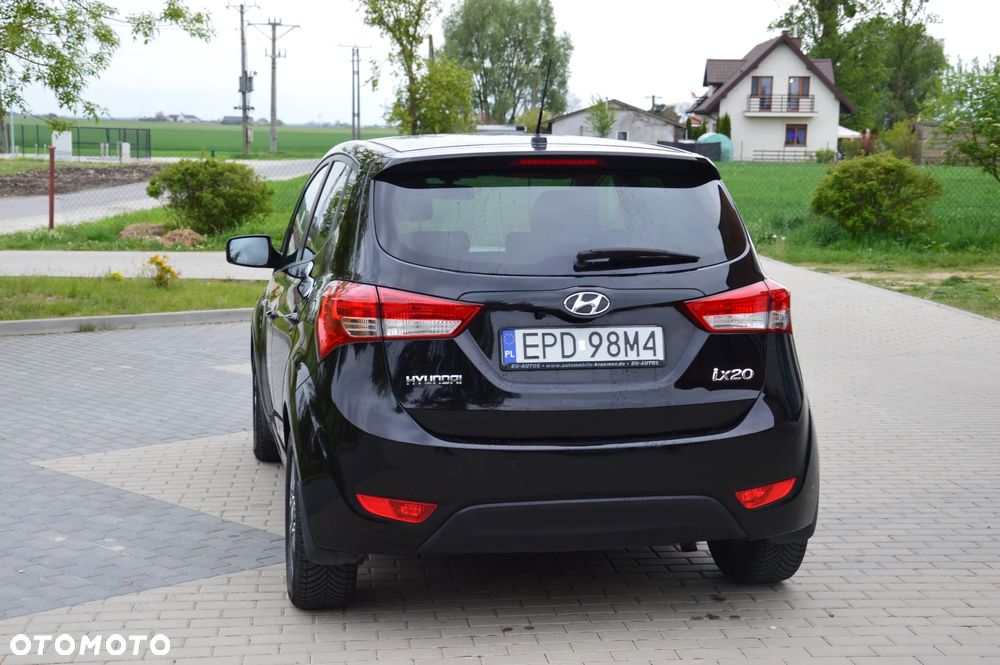 Hyundai ix20 - 15