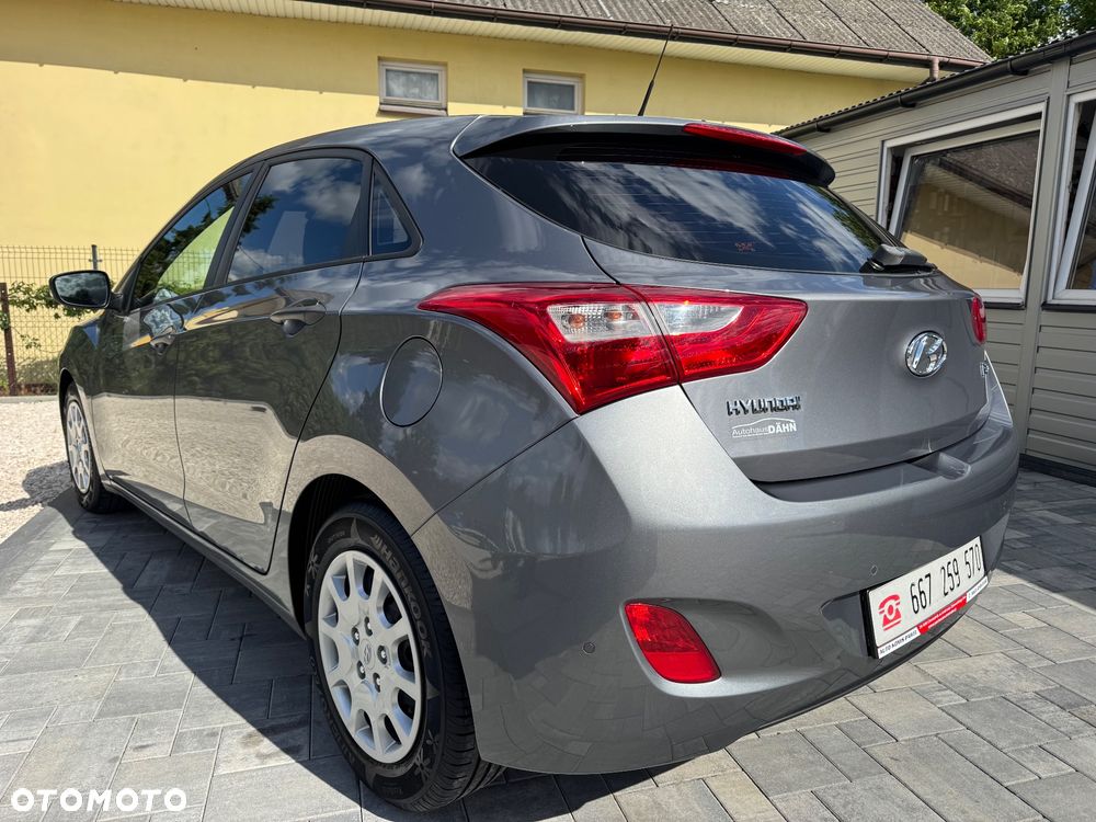 Hyundai i30 1.4 Premium - 9