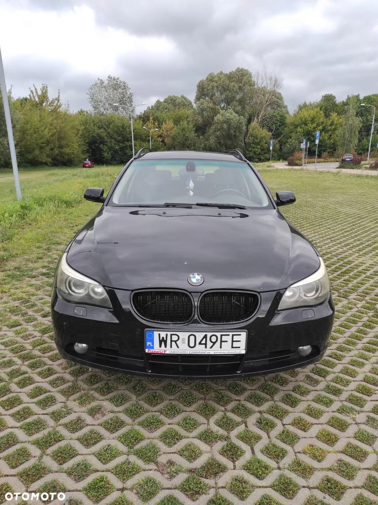BMW Seria 5 525xi - 2
