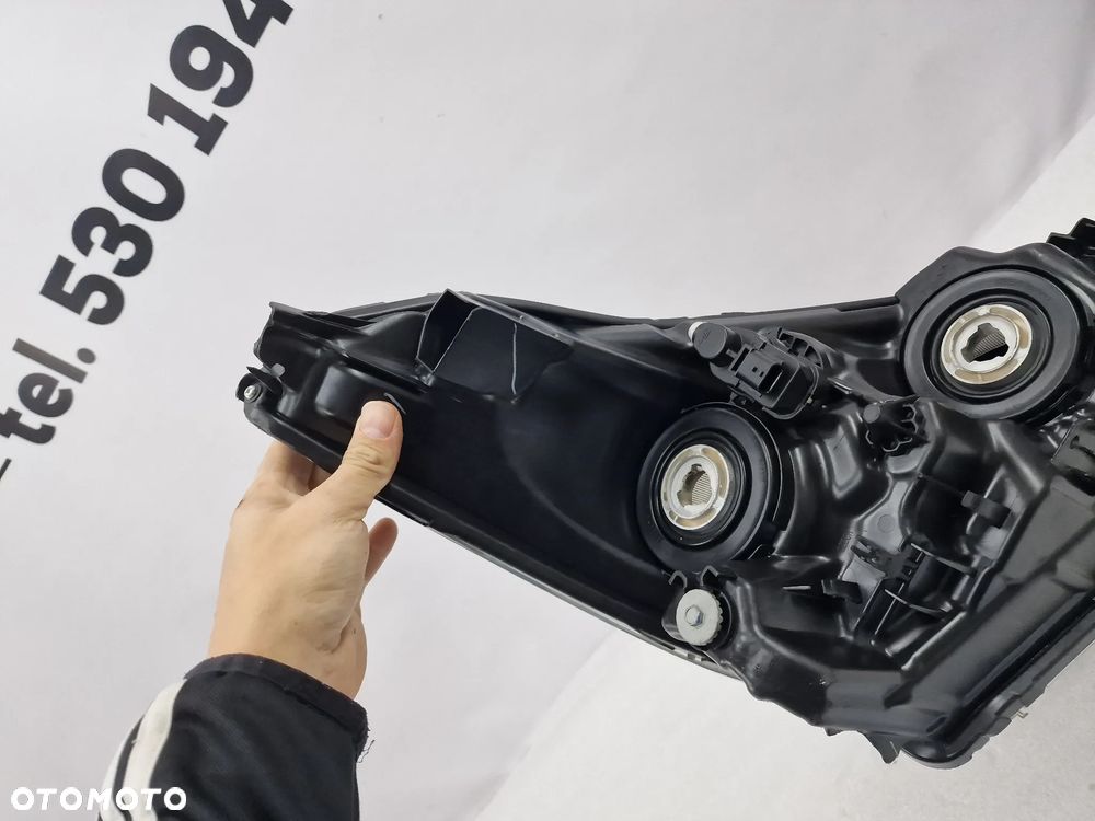 NISSAN MICRA K16 16- LEWA ZWYKŁA LAMPA PRZEDNIA PRZÓD LED , NR KOITO 100-18730 / 100-18728 , NR AUKCJI LA197 - 15